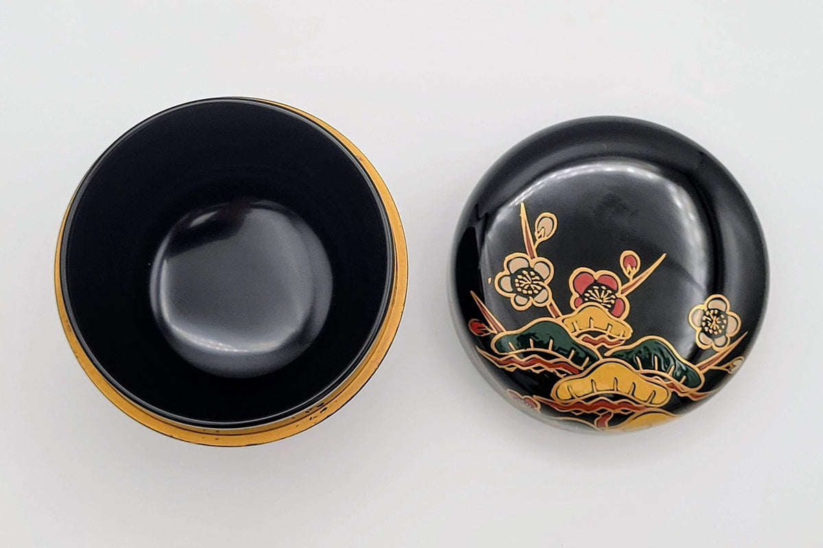 Matcha natsume met Shochikubai-motief 松竹梅 Sakata Minetosh